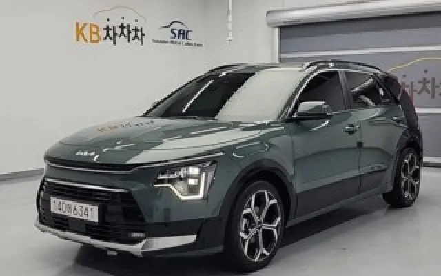 싼타페더스타일 중고차 디 올 뉴 니로 시그니처 매물 사진 5 - 2022/11 77,657km